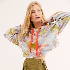 Free People Thinkin About You Hoodie Cropped Tie Dye Cotton Sky Grey M Org. $122